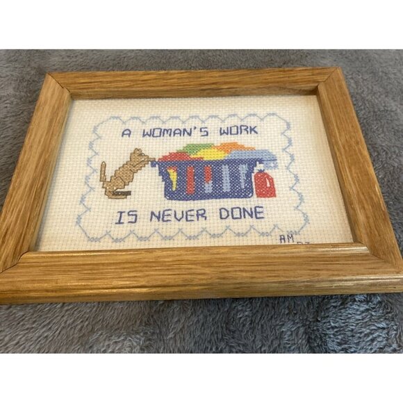 VTG Cross Stitch A Woman’s Work Is Never Done Cat Laundry Framed Picture 6 x 8” - Picture 2 of 8